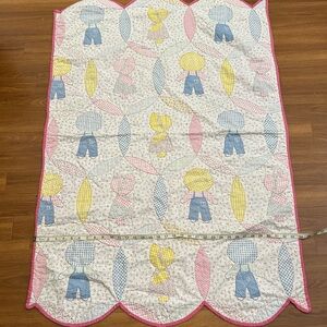 Vintage 1960s Sun Bonnet Sue Overall Sam quilt hand quilted crib or toddler bed